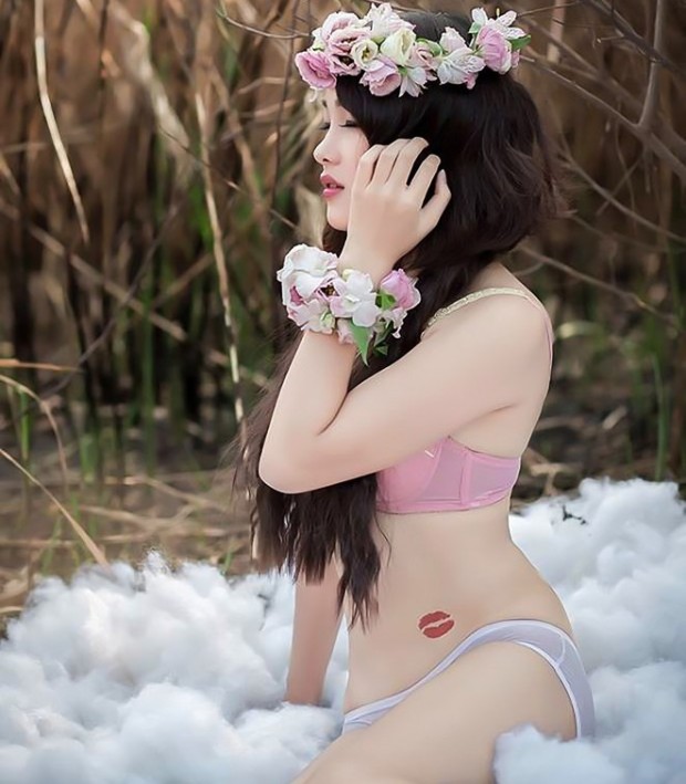Clip show hàng của Người đẹp qua ảnh 2015 - Võ Lại Quỳnh Như